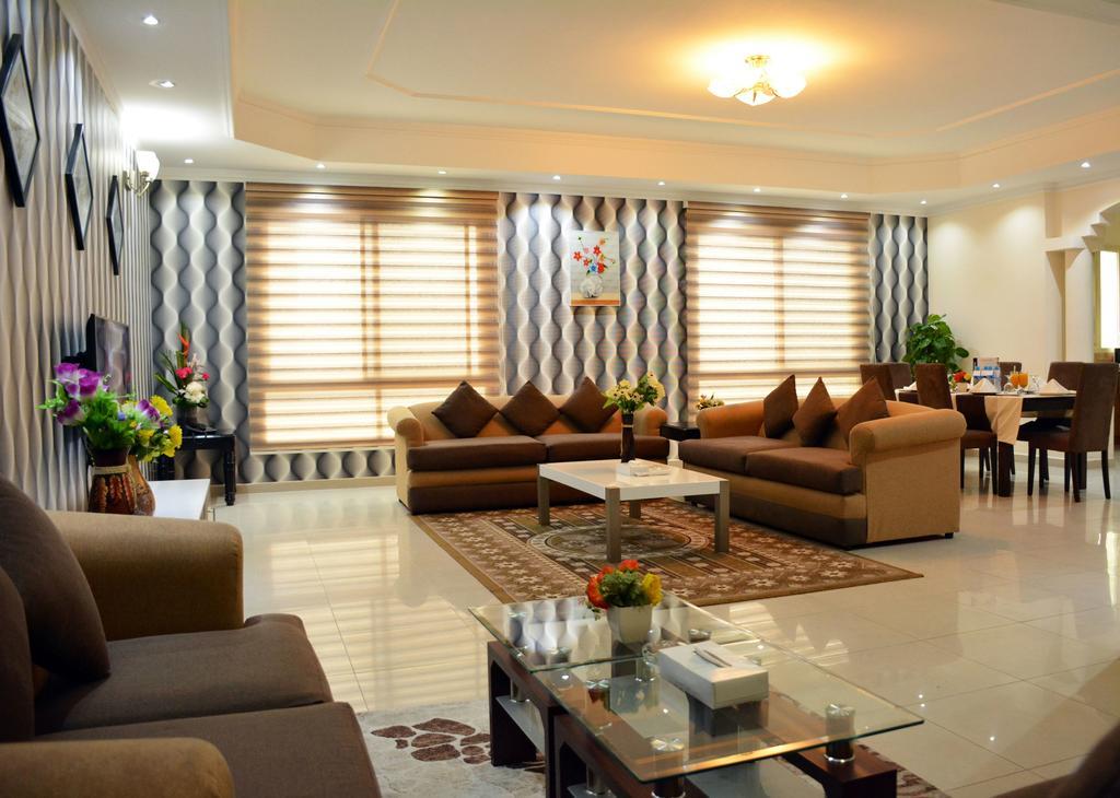 President Suites Apartments 麦纳麦 外观 照片