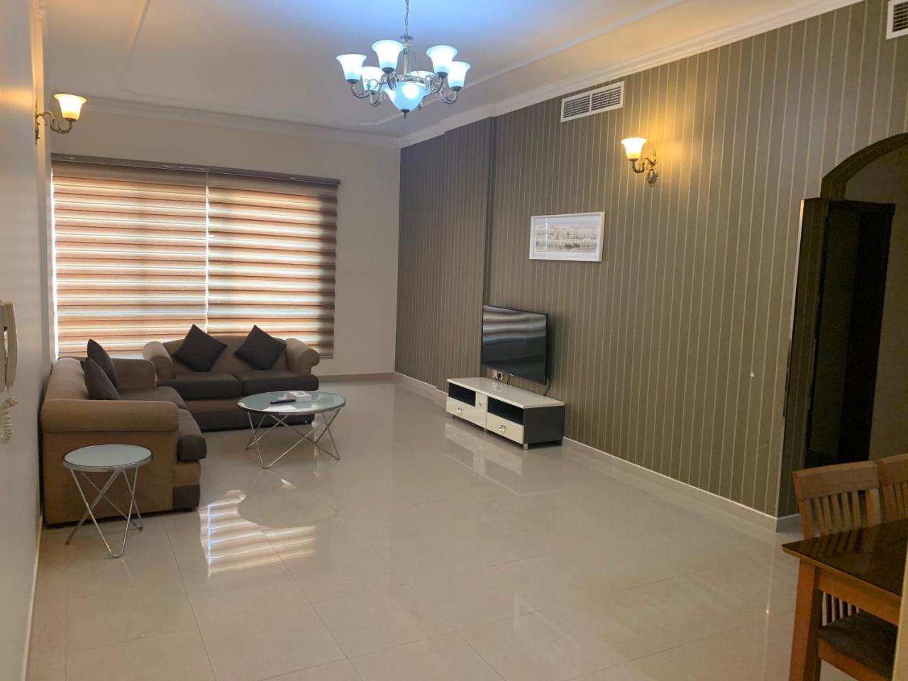 President Suites Apartments 麦纳麦 外观 照片
